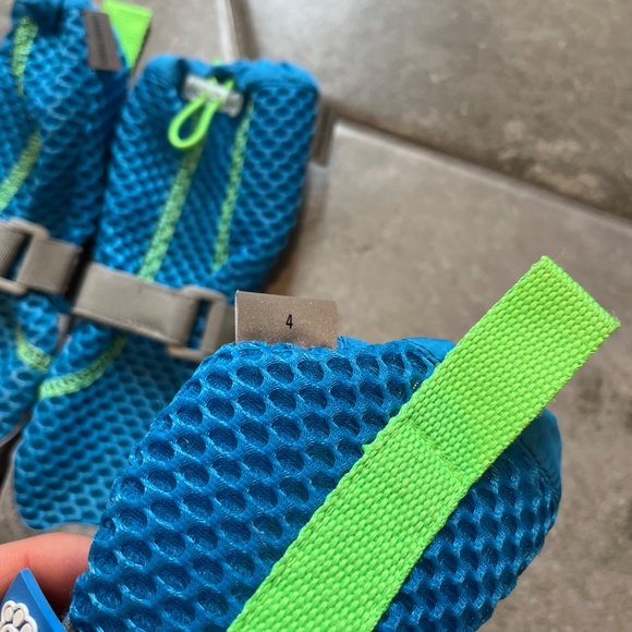 Hot Pavement Boots - Size 4 - Picture 6 of 6